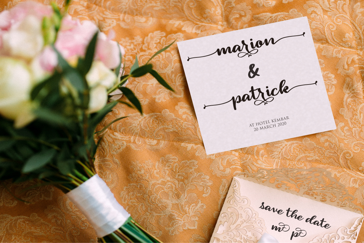 rollcake, a Script Font by N (Photo 2 of 9)
