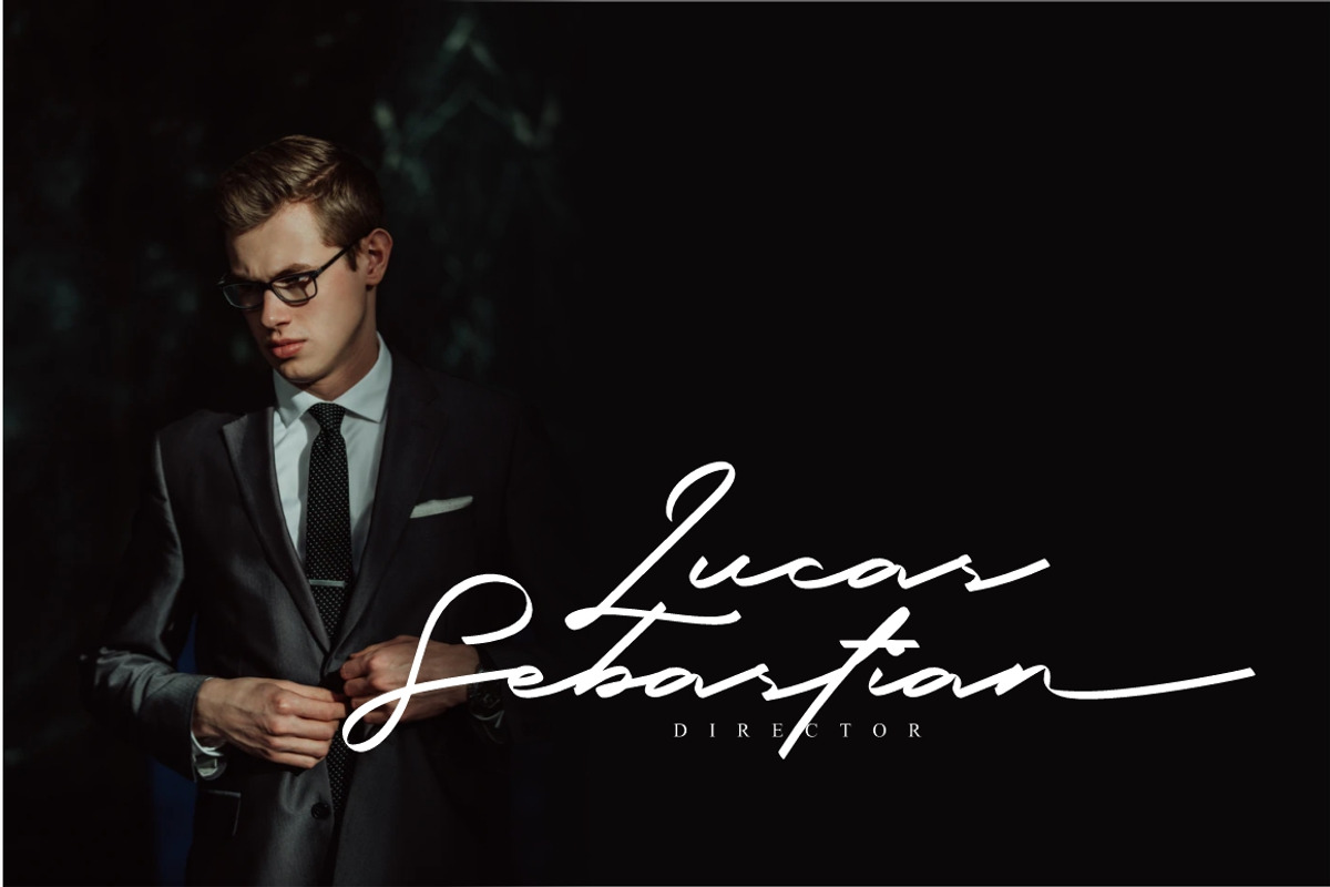 Fathur - Luxury Signature Font, a Script Font by PutraCetol Studio (Photo 2 of 9)