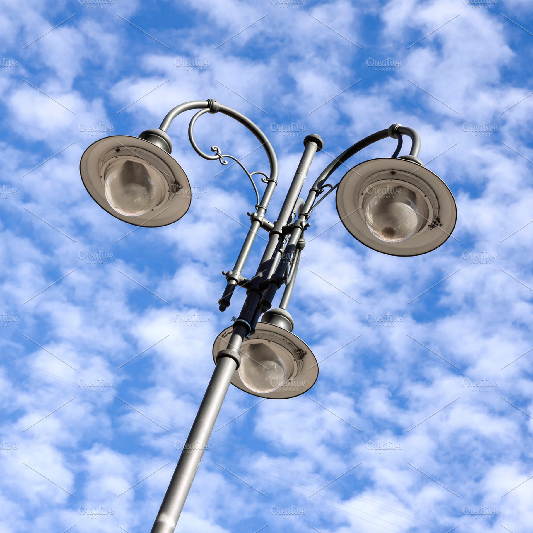 Detail of lamppost, a Technology Photo by BOOCYS