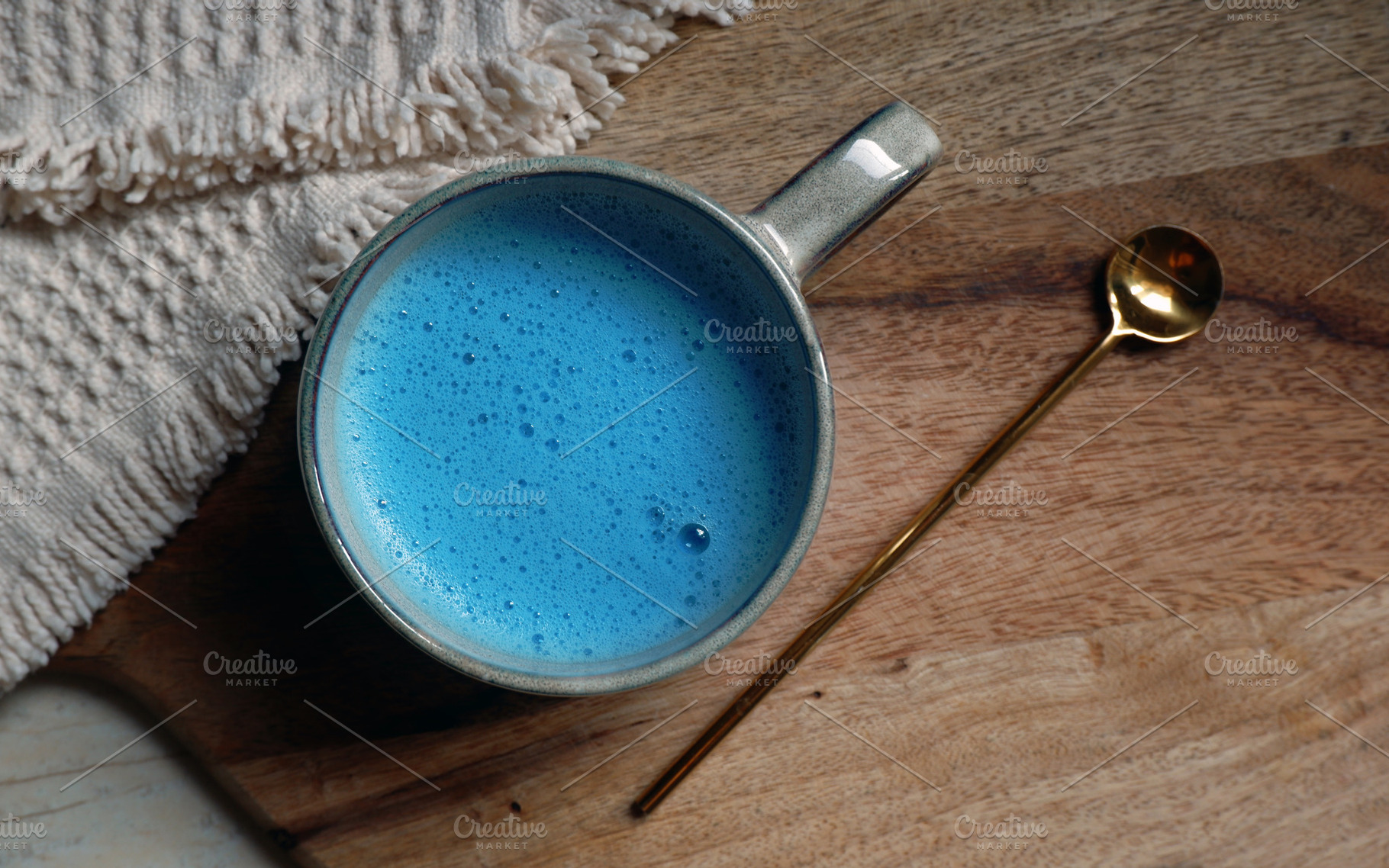 blue latte, a Food & Drink Photo by rebekka_ivacson