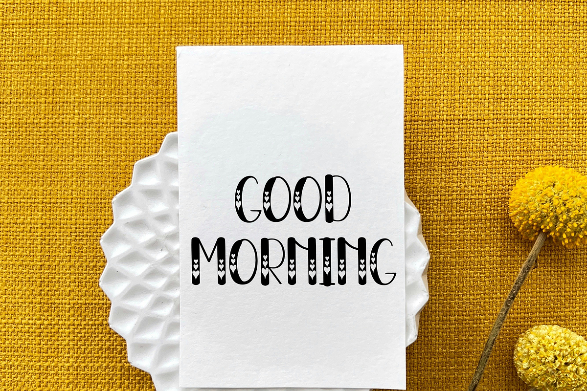 Pretty, a Script Font by InermediaSTUDIO (Photo 4 of 8)