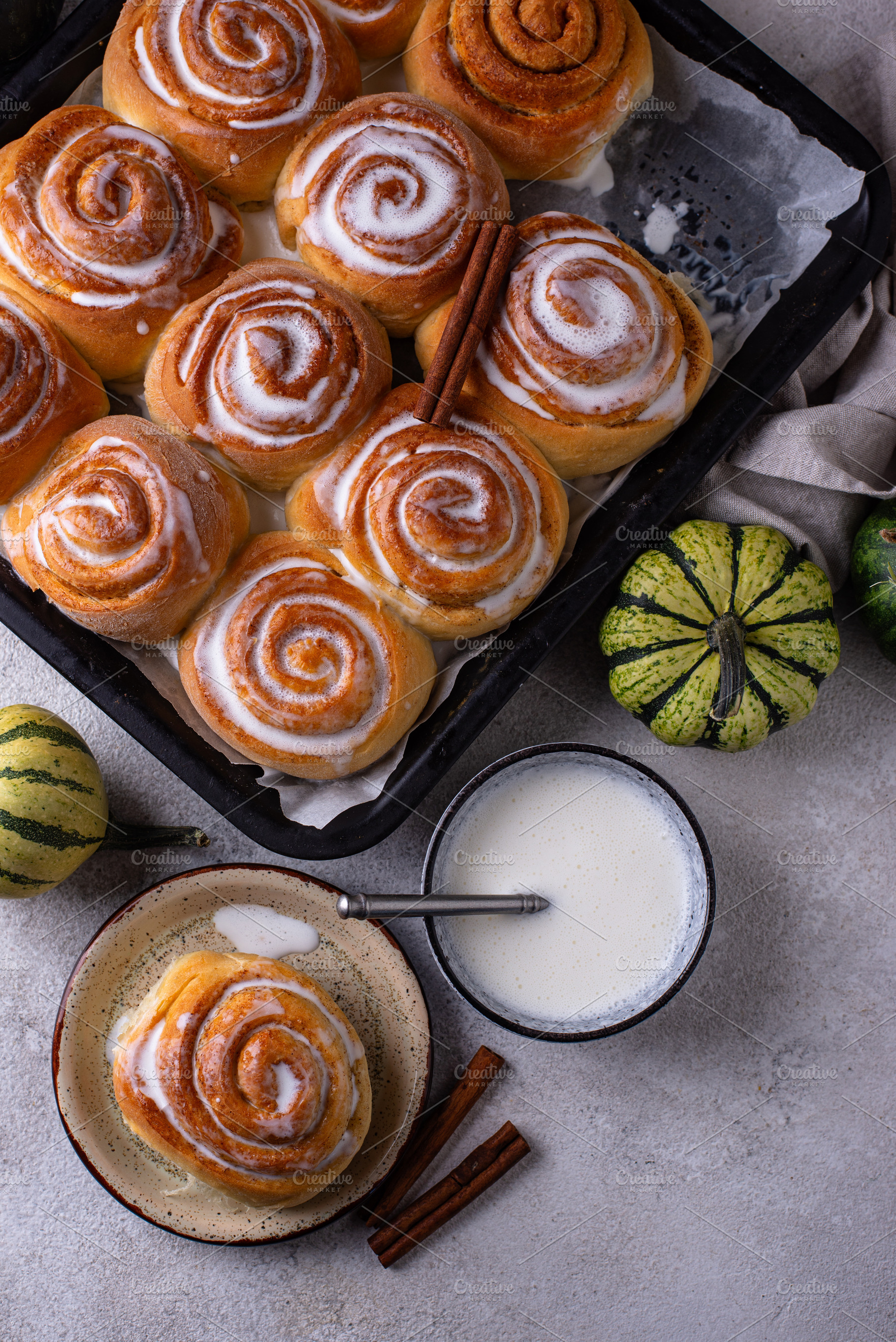 Cinnamon rolls with cream cheese, a Food & Drink Photo by Yulia Furman
