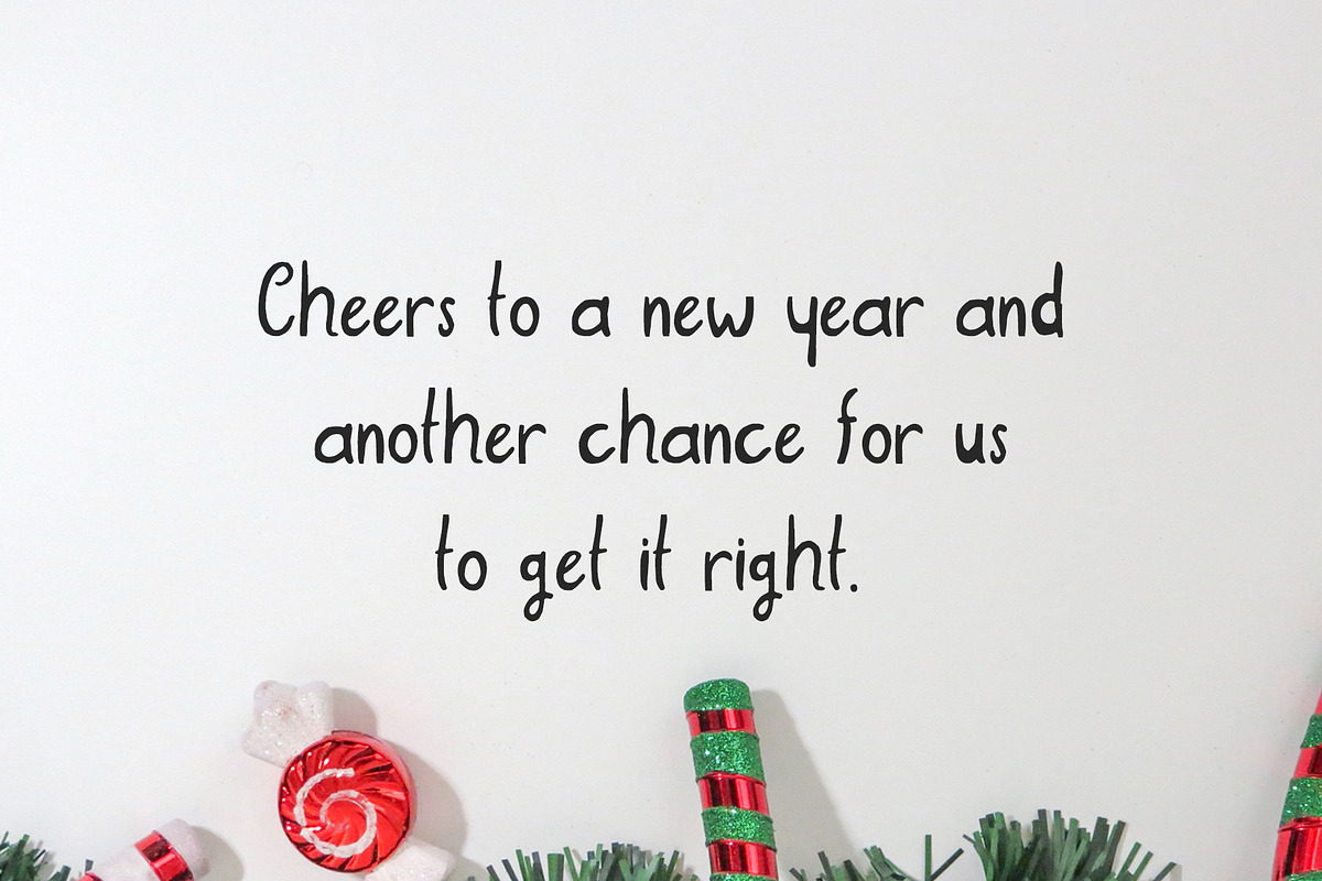 New Year 2018 Brush Font preview 6