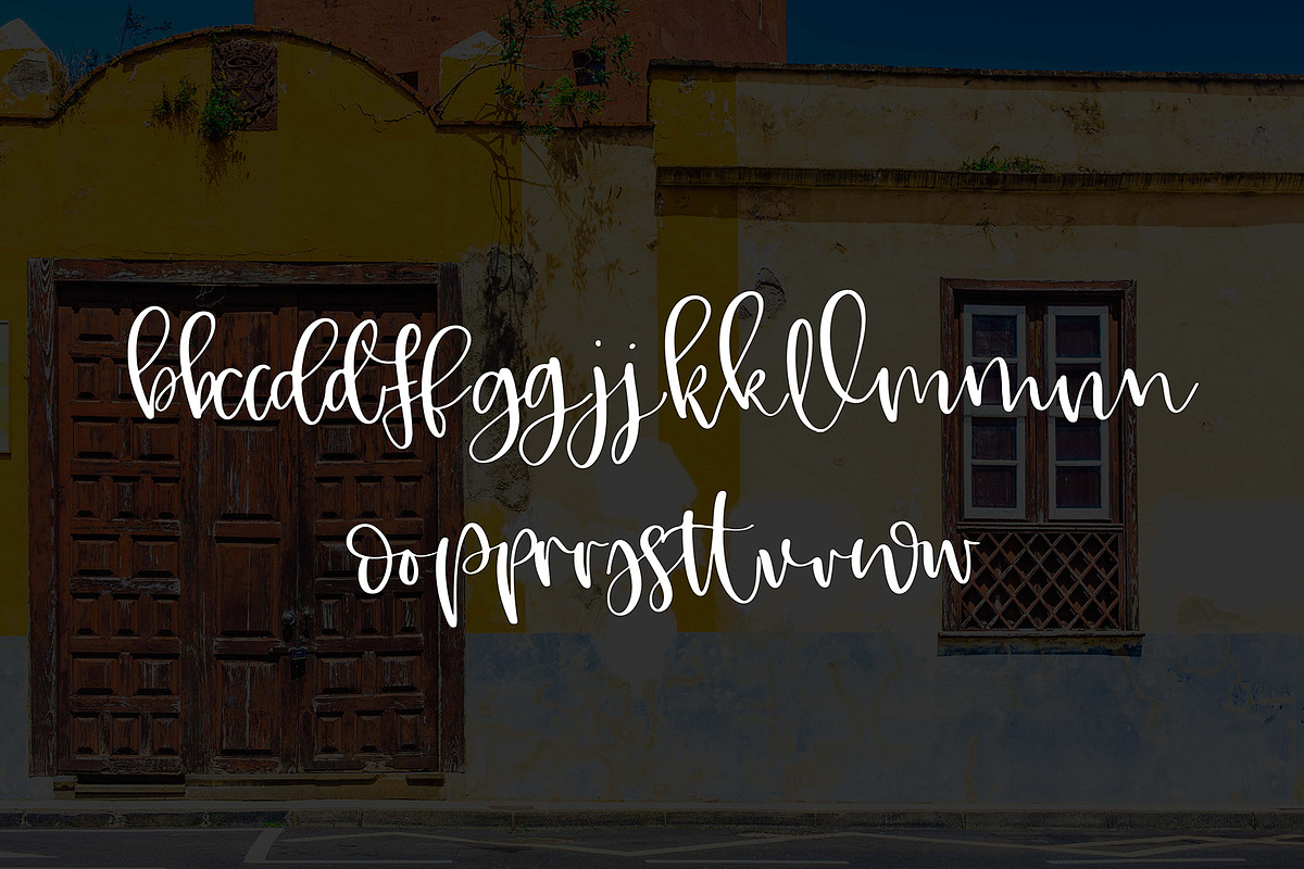Shelbyville, a Script Font by OnTheSpotStudio (Photo 4 of 6)
