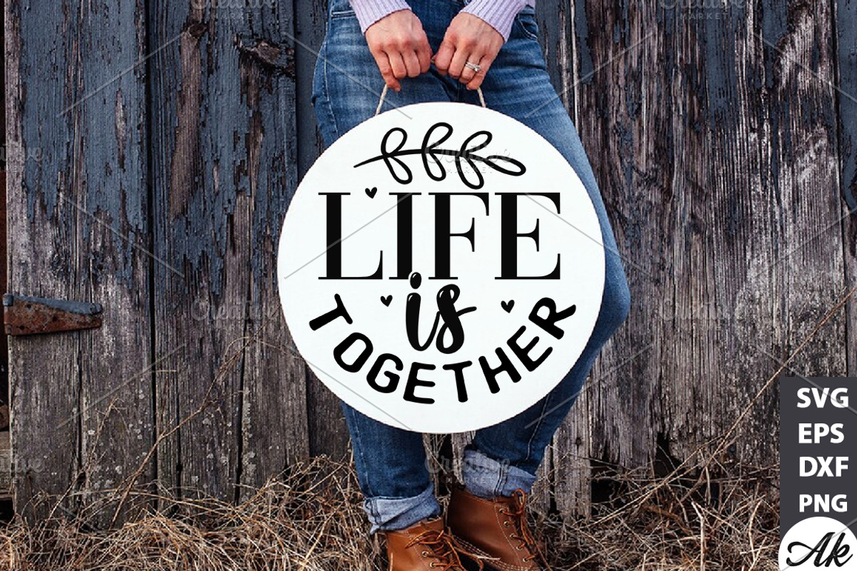 Family Round Sign SVG Bundle, a Graphic by akazaddesign (Photo 2 of 8)