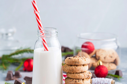 Christmas cookies, a Photo by Maria Shumova