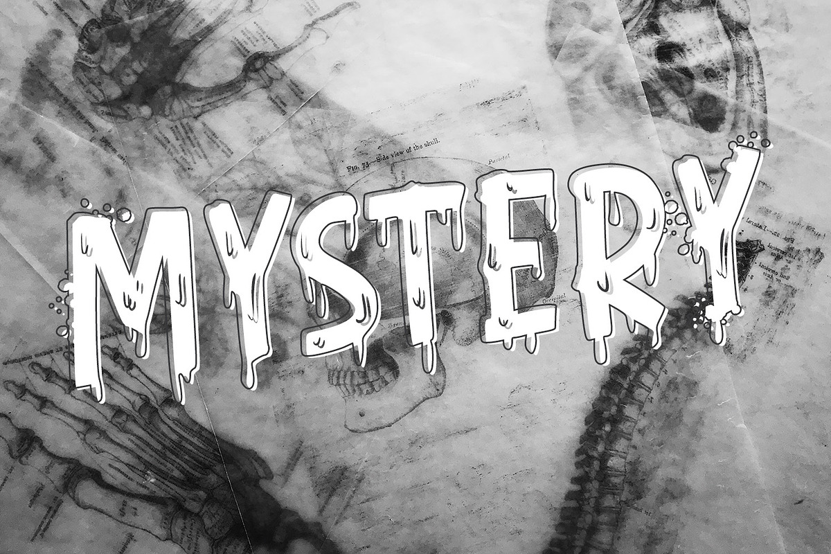 Creepy Tales, a Handwritten Font by Ditatype (Photo 6 of 10)