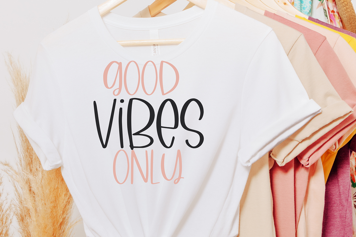 Feeling Fancy, Cute Handwritten Font, a Handwritten Font by Designing Digitals (Photo 5 of 9)
