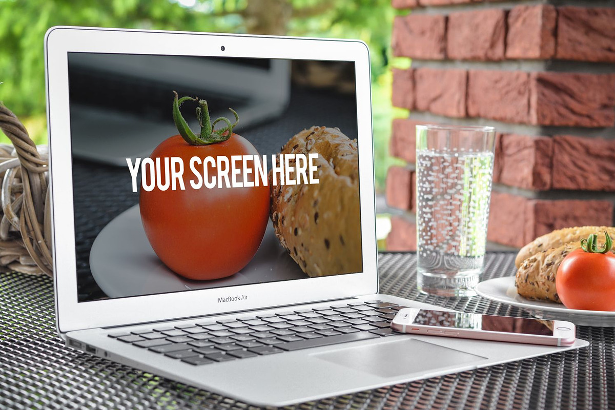 10 Mockups MacBook (pics+PSD), an iPhone Mockup by tydla (Photo 6 of 12)