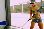 Woman Washing Car Photos, a Person Photo by Tekso (Thumbnail 2 of 6)