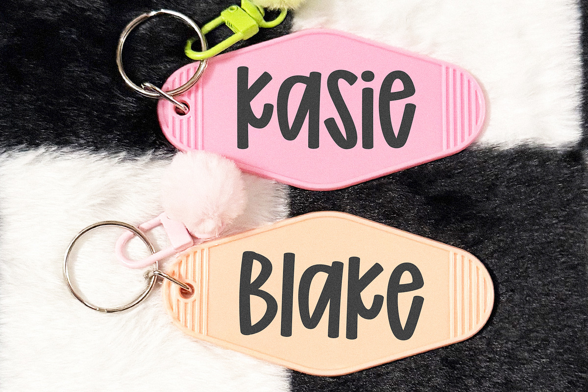 Daisy Cake | Cute Handwritten Font, a Handwritten Font by KA Designs (Photo 2 of 13)