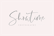 Snowflake Script Font, a Script Font by Design Pixie (Thumbnail 6 of 6)
