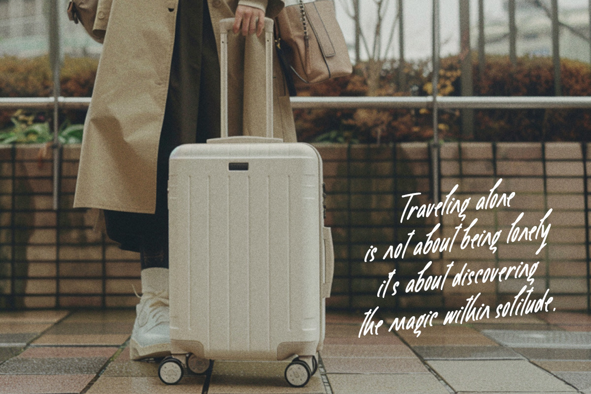 Smile Brightly Handwritten, a Handwritten Font by Letterhend Studio (Photo 7 of 9)