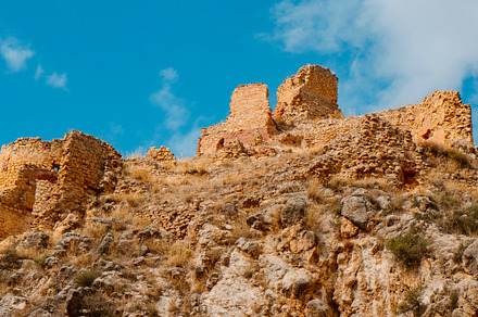 panoramic view of the remains of the Santa Croche castle, a Photo by Nito