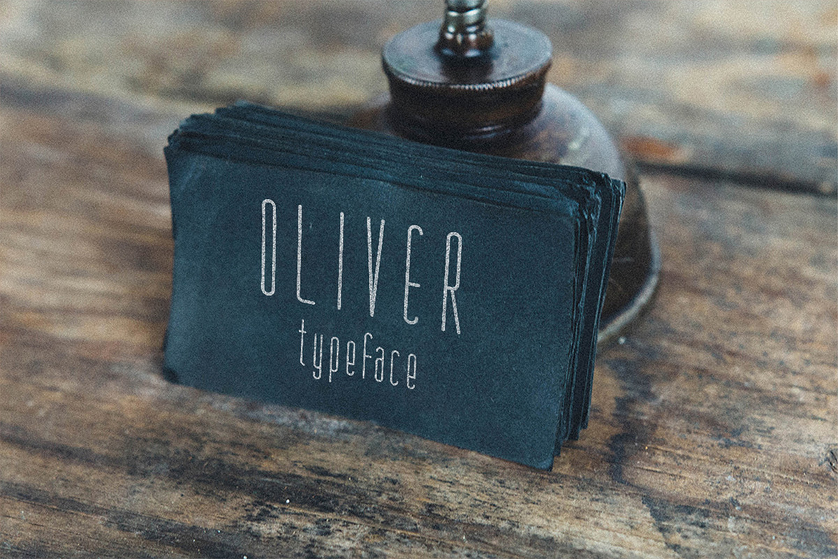 Oliver - modern font - three version preview 6