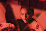 Triangle Prism Photo Effect, a Layer Style Add-On by Design Squad (Thumbnail 4 of 5)