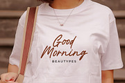 Monthela - Modern Signature Font, a Script Font by Beautypes (Thumbnail 4 of 8)