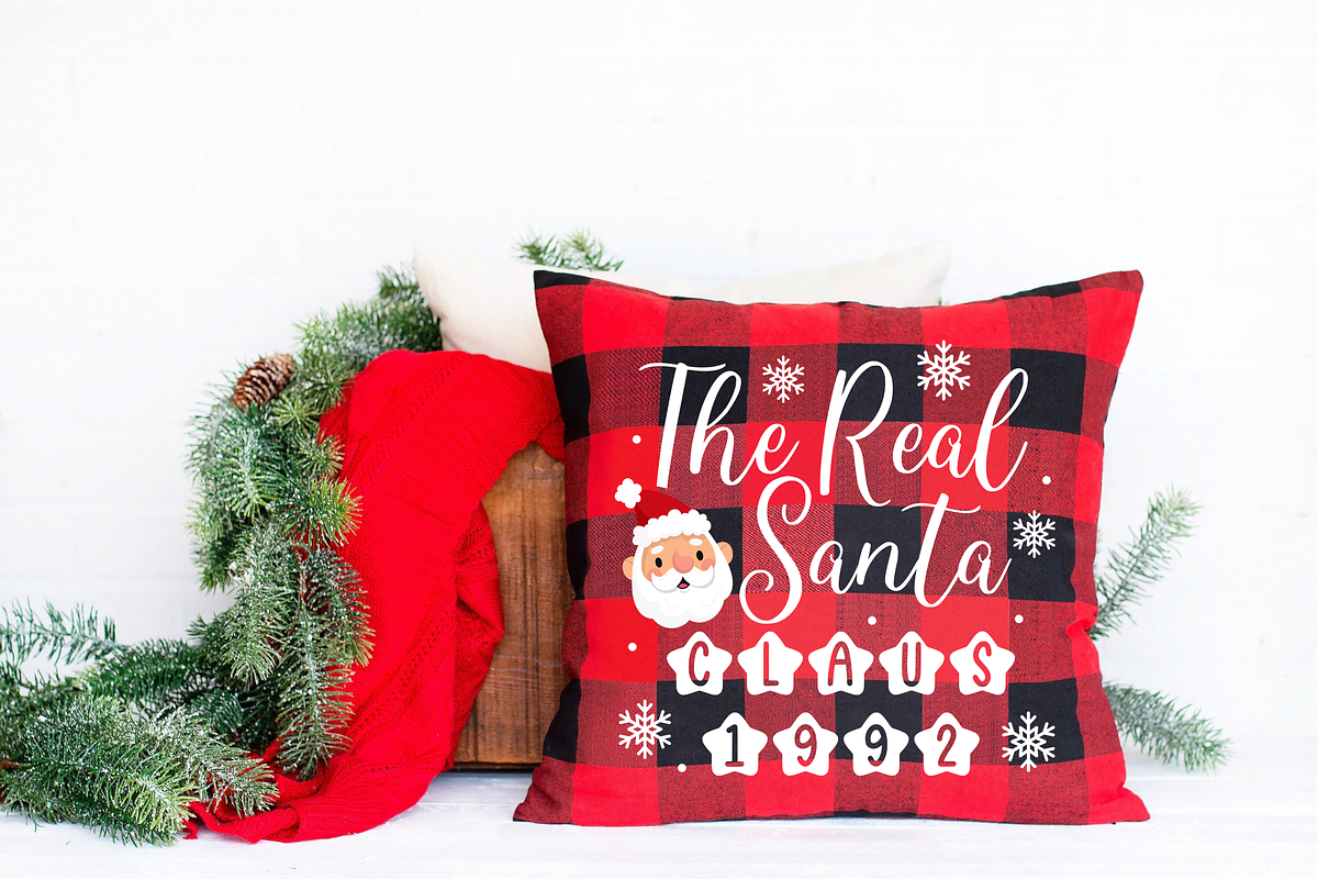 Melodies Crystal A Christmas Font, a Script Font by Allouse Studio (Photo 6 of 10)