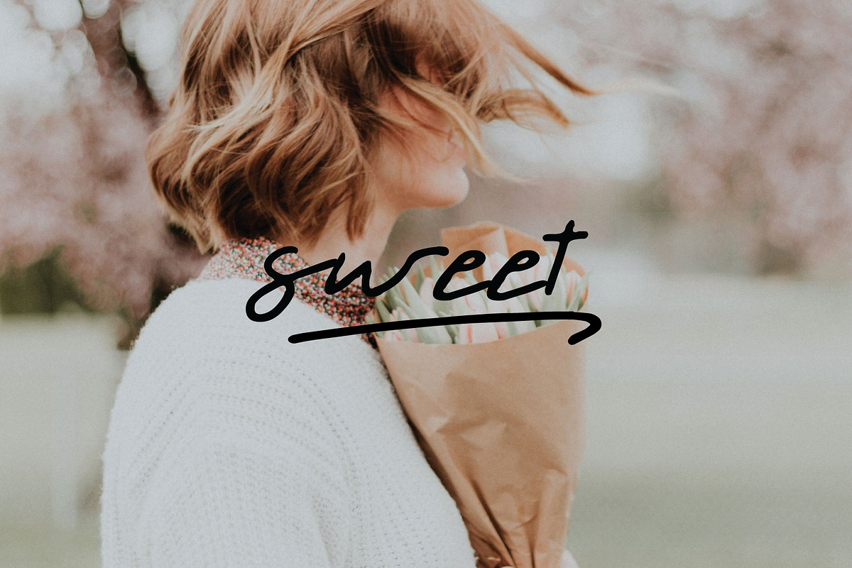 Delight Font preview 3