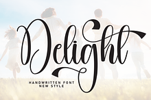 Delight | Script Font