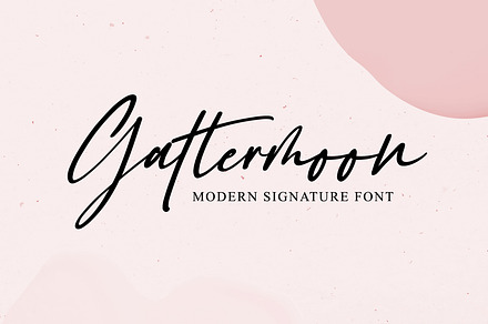 Gattermoon // Modern Script Font