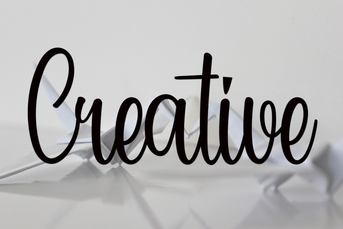 Rustic, a Handwritten Font by InermediaSTUDIO (Photo 3 of 8)