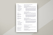 Nurse Resume, a Resume Template by DesignDevisers (Thumbnail 2 of 10)