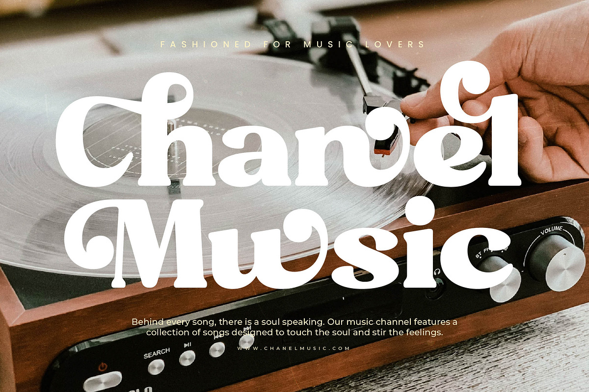 Angelic Pearl Retro Serif Font, a Serif Font by Letterena Studios (Photo 3 of 15)