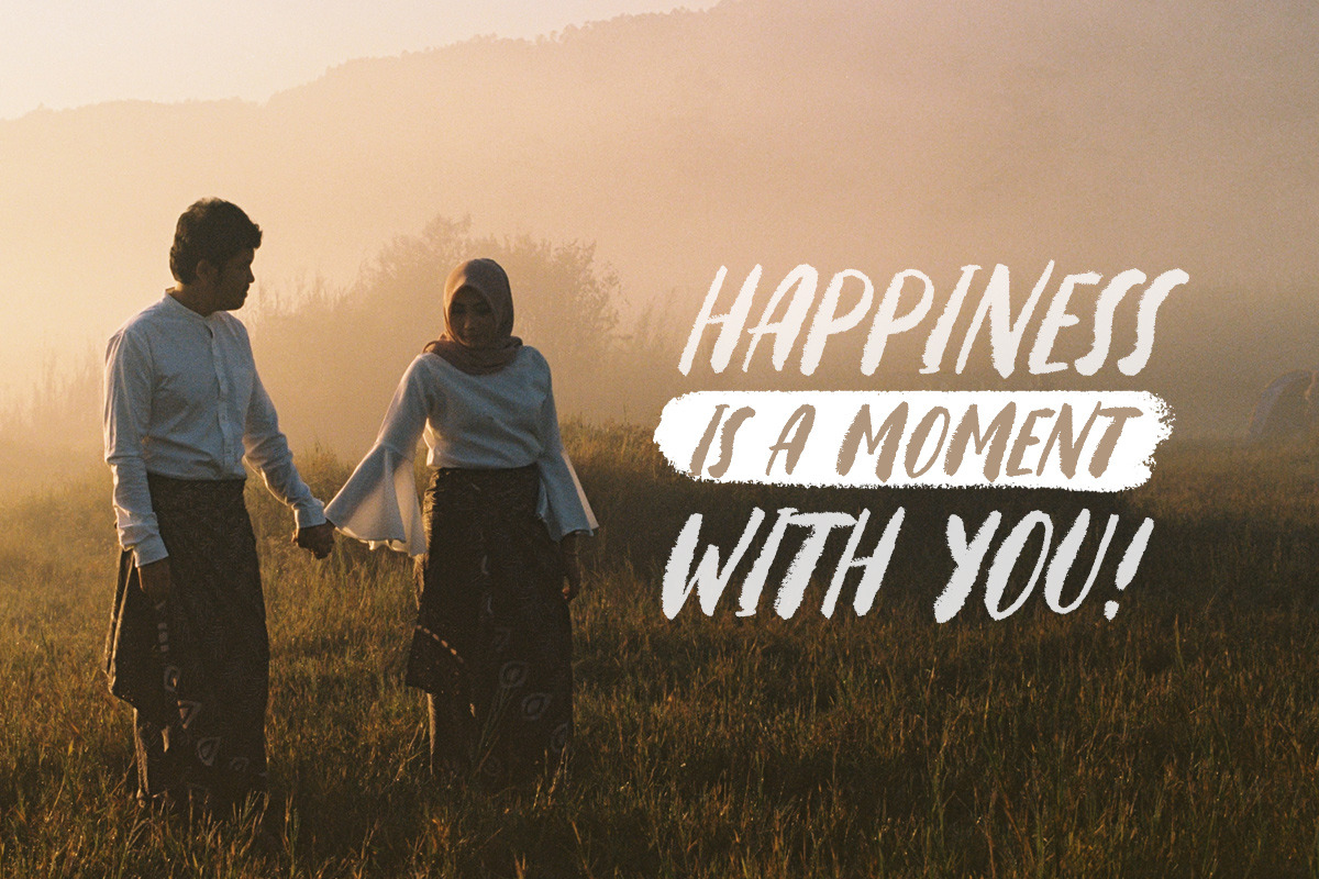 Strong Heart - Font Duo, a Script Font by Sarid Ezra (Photo 9 of 10)