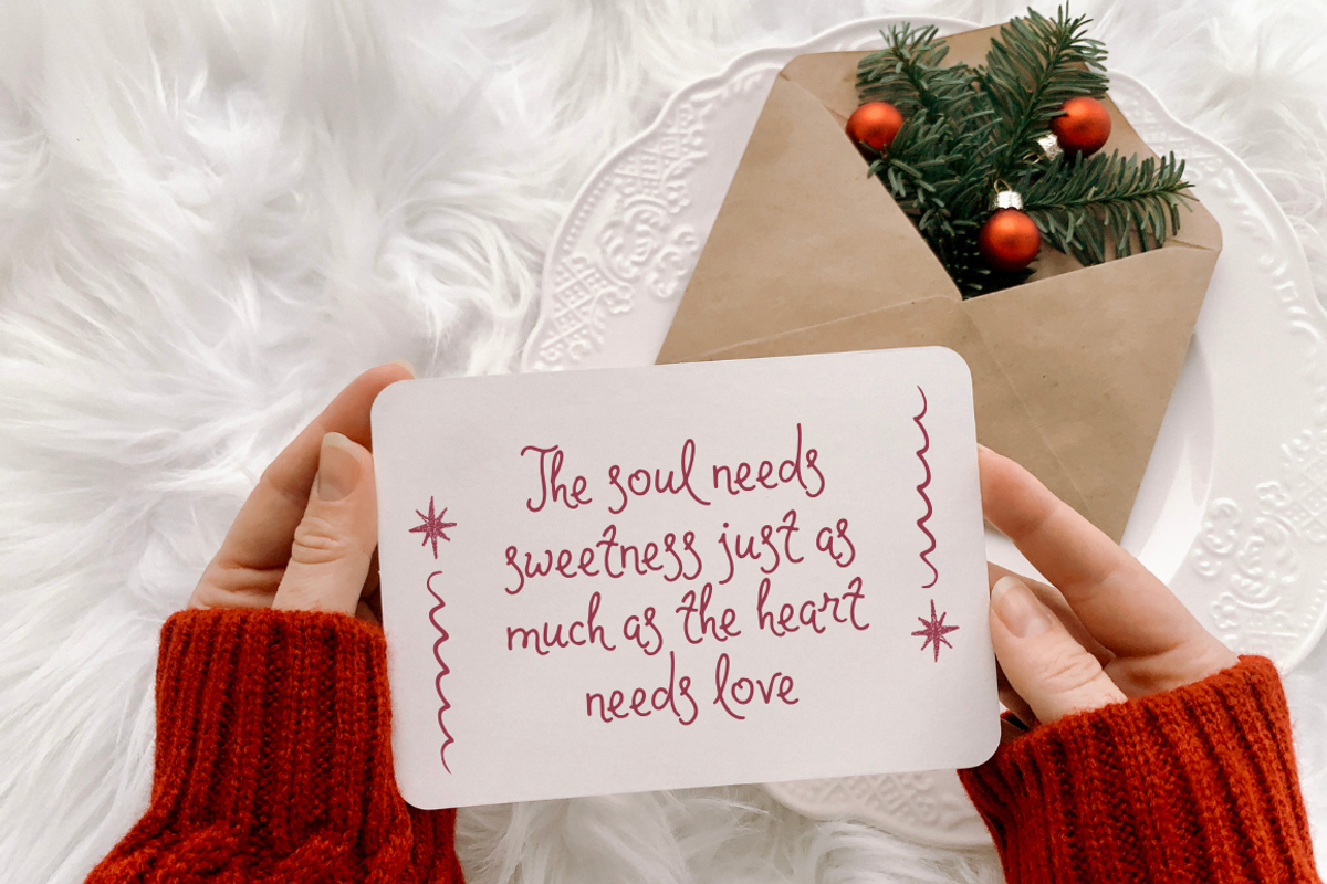 Swirly Delight - Handwritten Font, a Handwritten Font by Sronstudio (Photo 7 of 10)