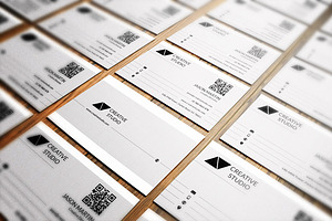 Clean & Flat Business Card