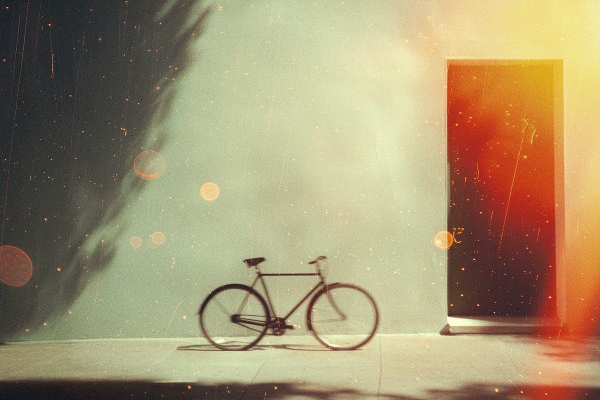 Analog Light Leaks Overlays, a Layer Style Add-On by Design Squad (Photo 5 of 7)