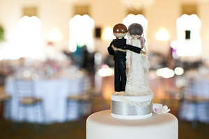 Bride and groom cake topper 2