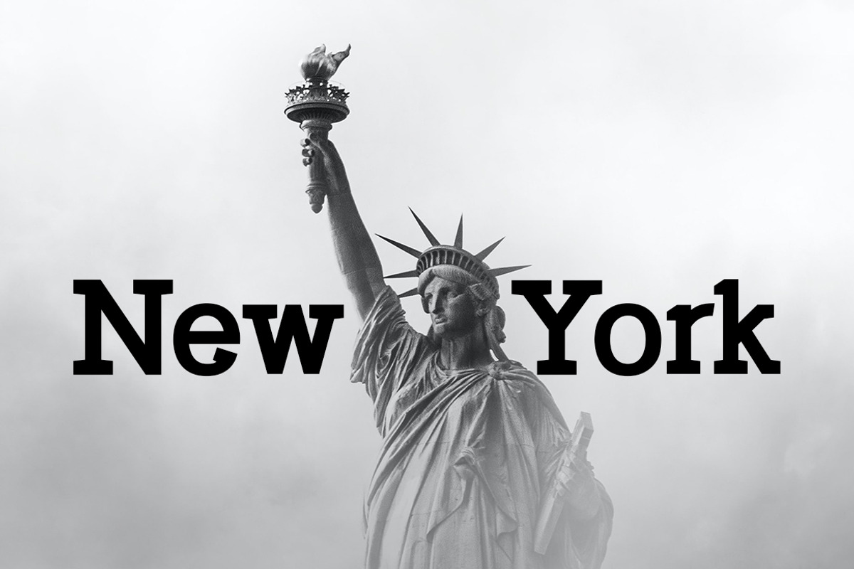 Smackers Display Serif Font, a Serif Font by UICreative (Photo 5 of 13)