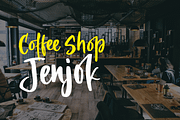Mountty Brush Script, a Script Font by Meutuwah (Thumbnail 5 of 6)