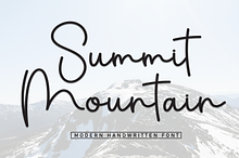 Summit Mountain | Script Font