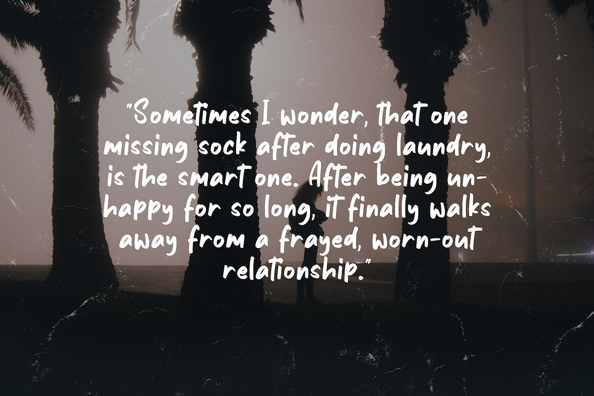 Avenus Type - Quirky Display Font preview 3