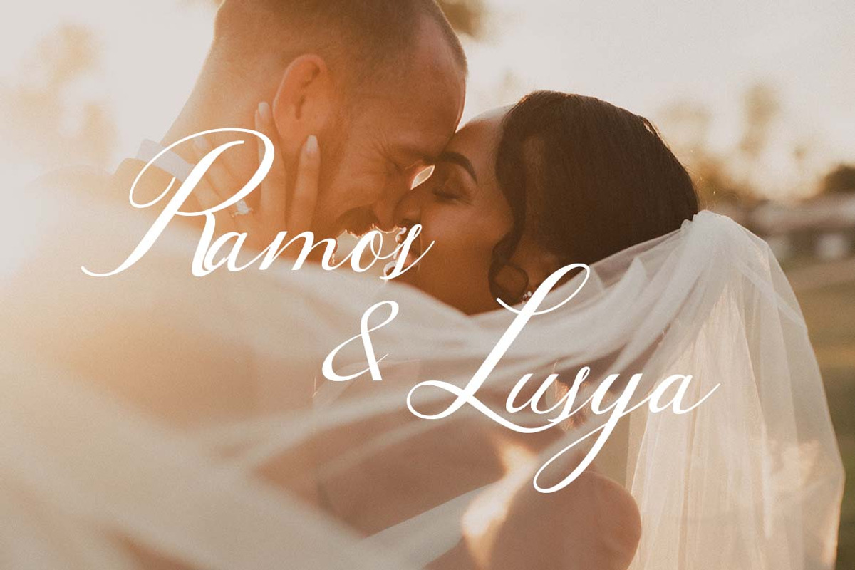 Daneworch Classy Script Font, a Script Font by UICreative (Photo 10 of 13)