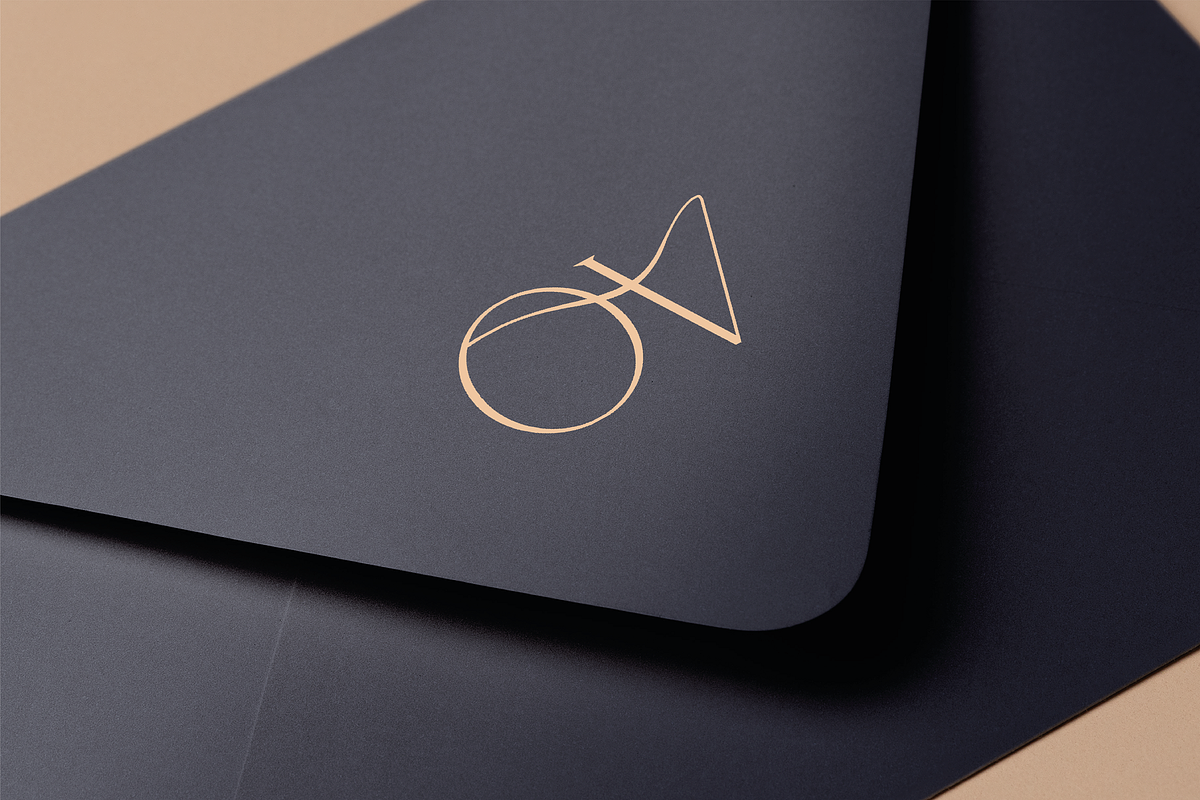 Pandyra - Delicate Luxury Serif, a Serif Font by HipFonts (Photo 10 of 12)