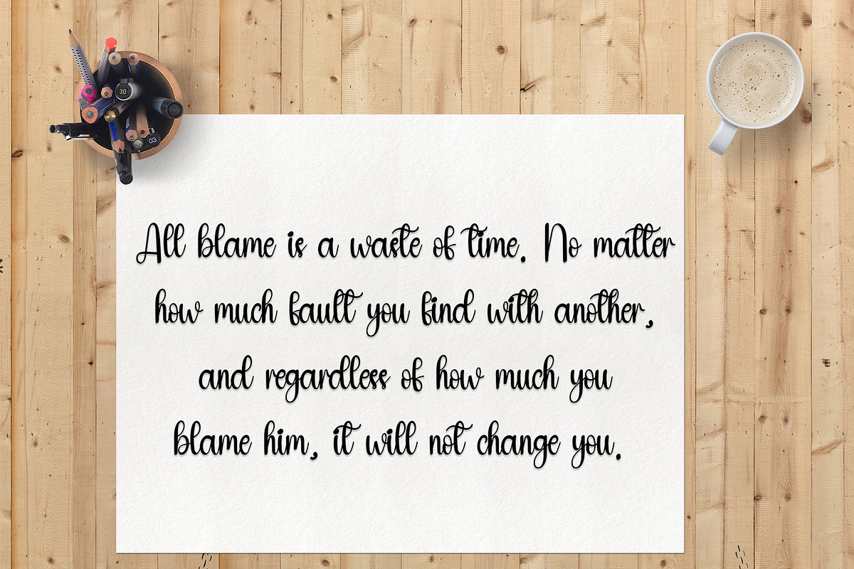 Darling, a Handwritten Font by InermediaSTUDIO (Photo 4 of 6)