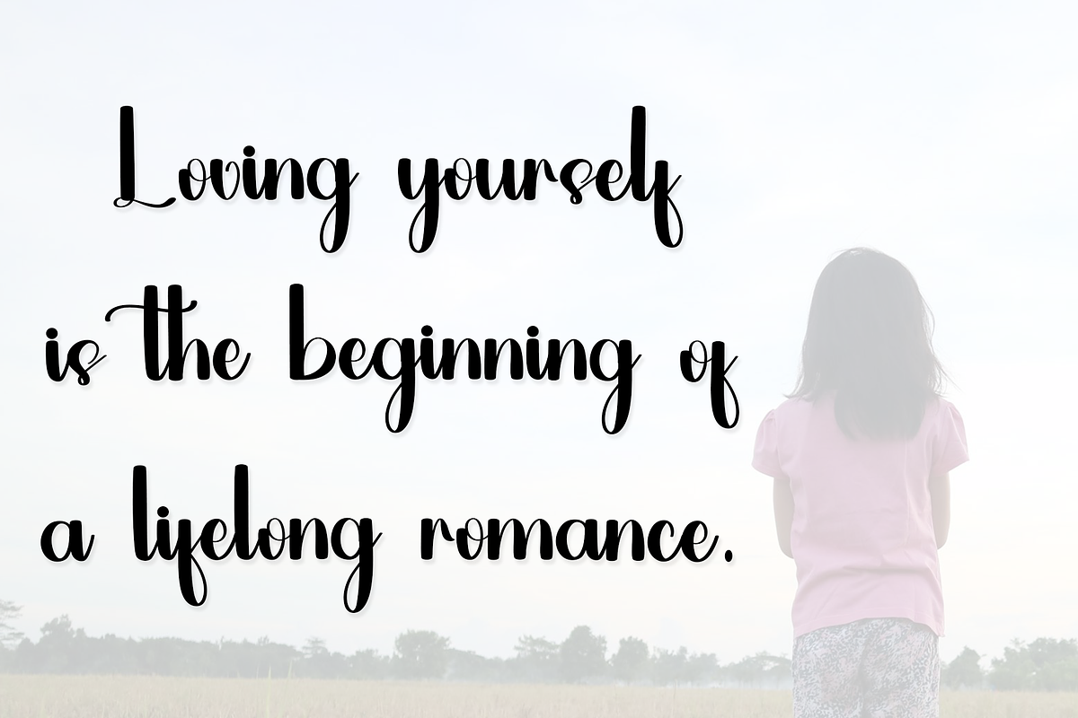 Darling, a Handwritten Font by InermediaSTUDIO (Photo 2 of 7)