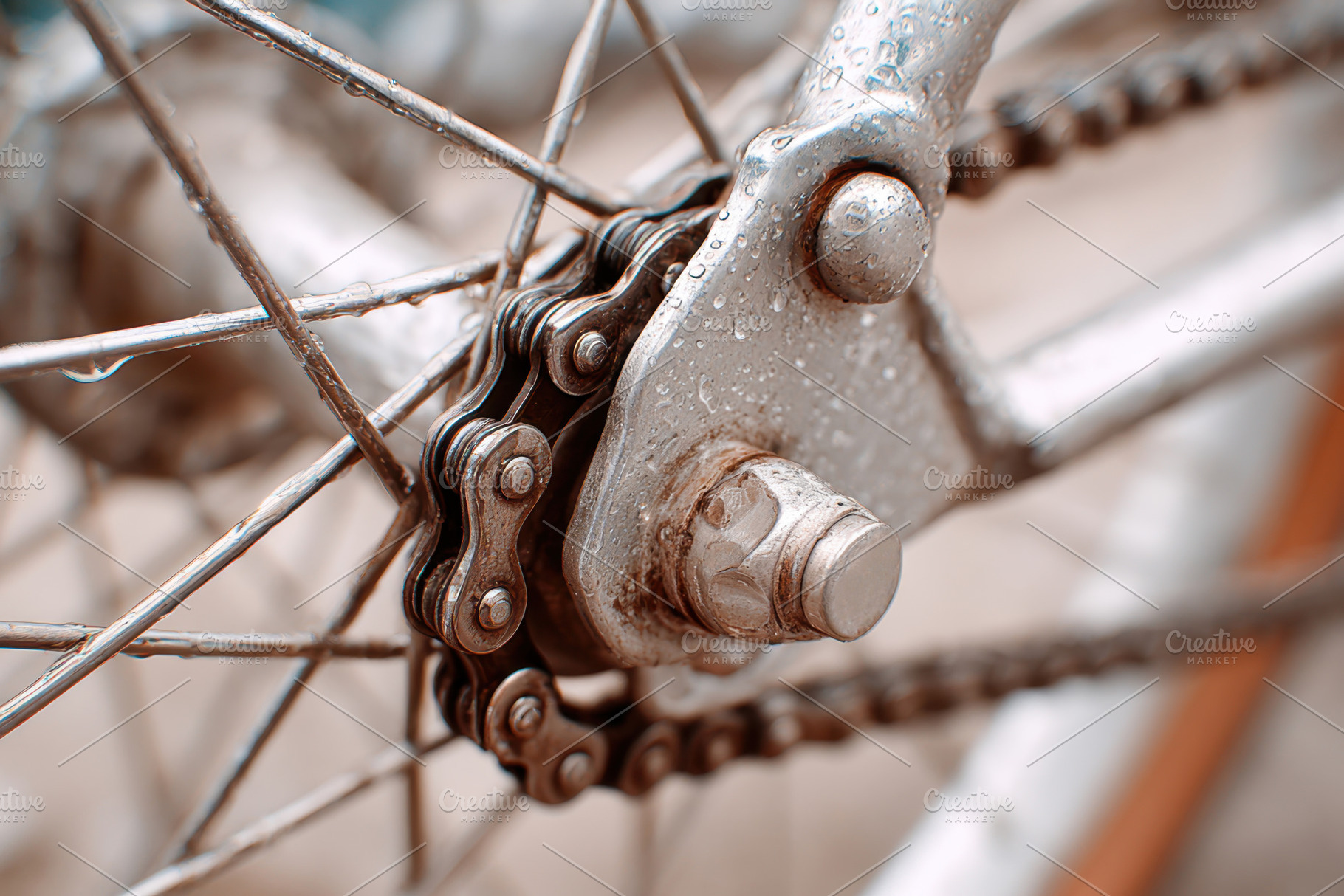 Close-up of bicycle chain and wheel hub, a Transportation Photo by AlyaAnd