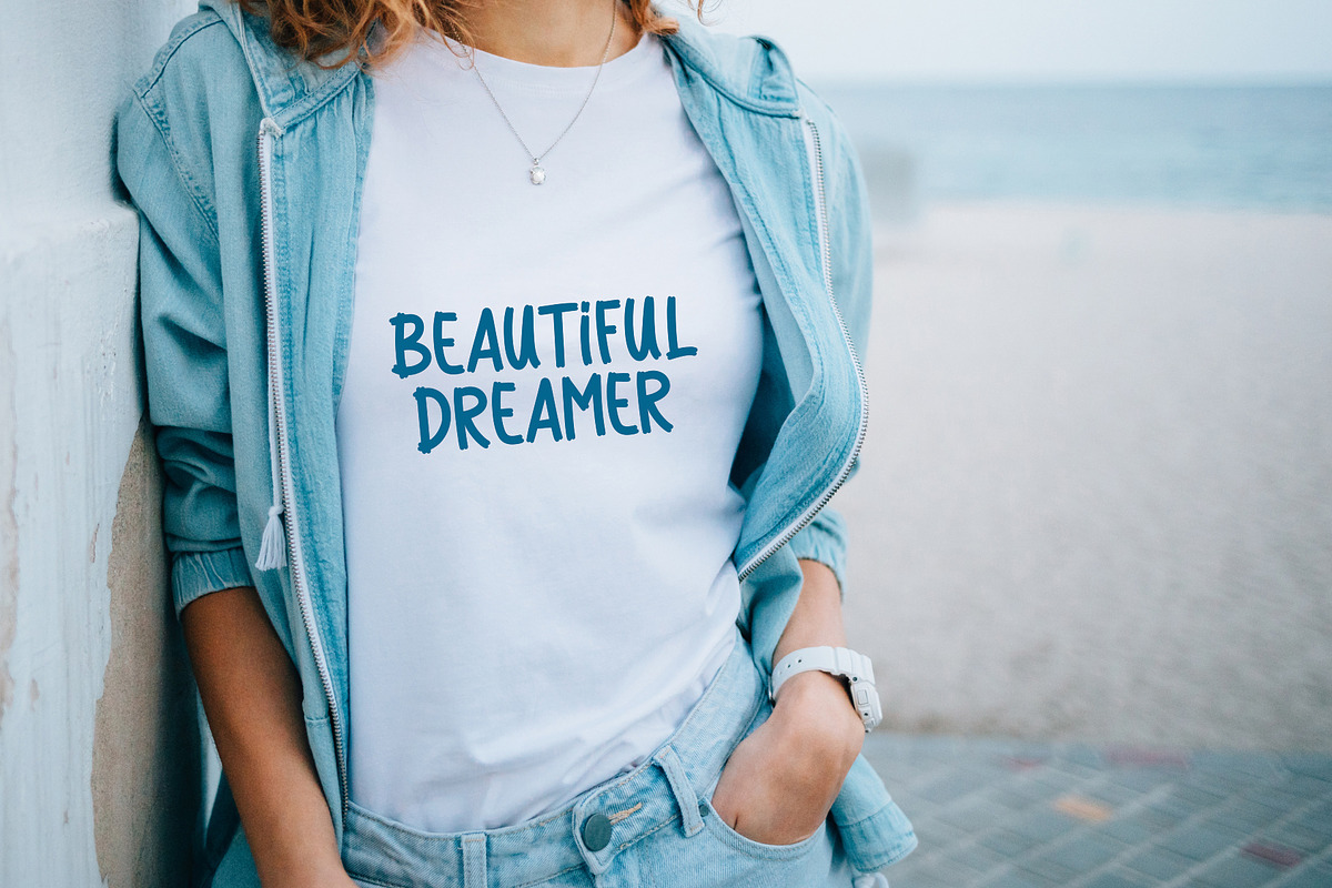 Cheerful Flower | Handwritten font, a Handwritten Font by esamaradany (Photo 2 of 7)