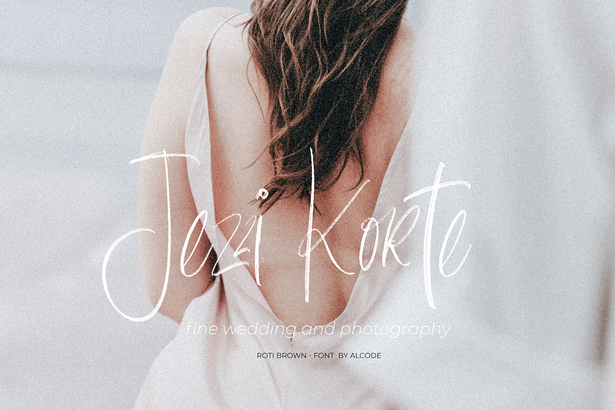 Roti Brown With 6 Editable logo, a Script Font by Alcode (Photo 10 of 15)