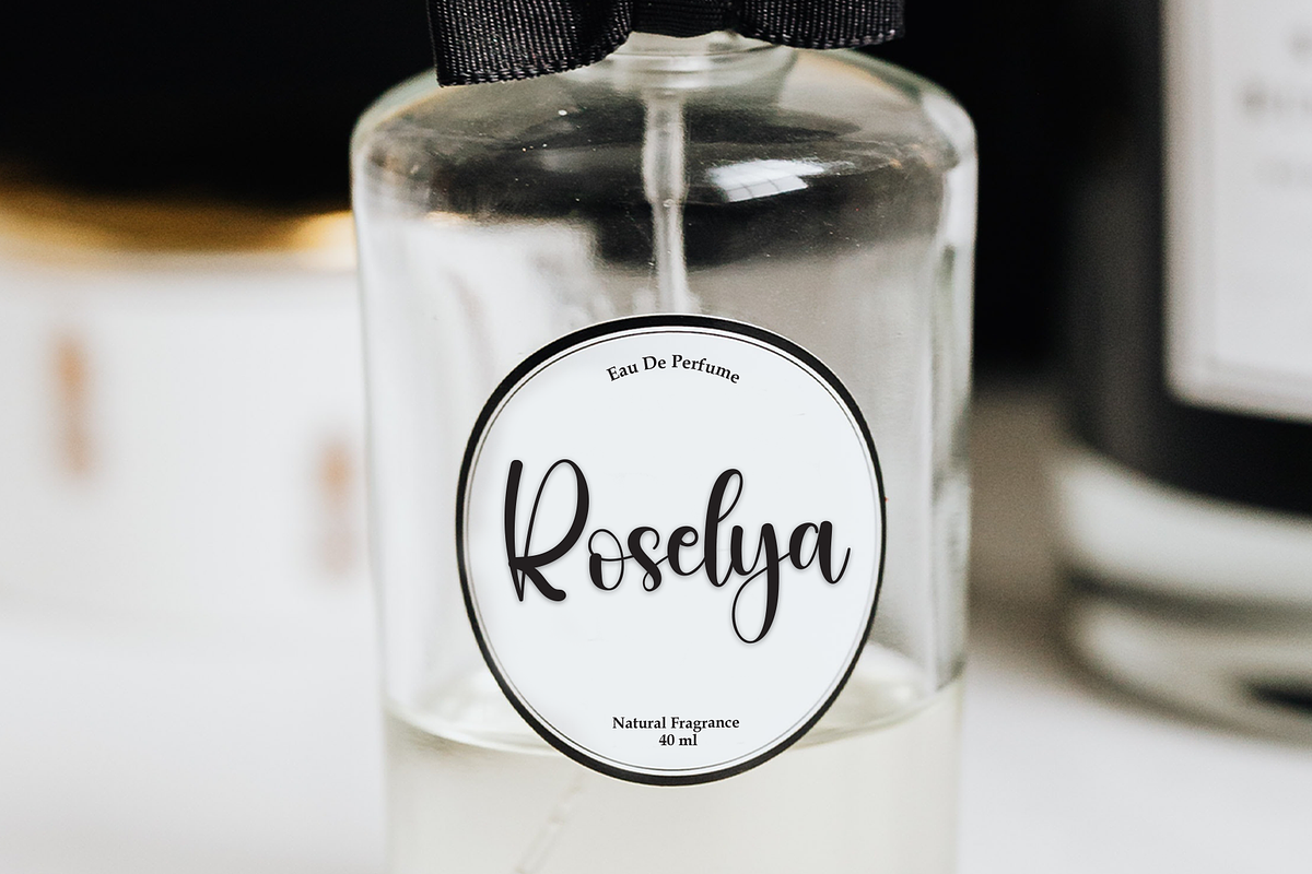 Friends | Script Font, a Handwritten Font by Scratchones (Photo 3 of 8)