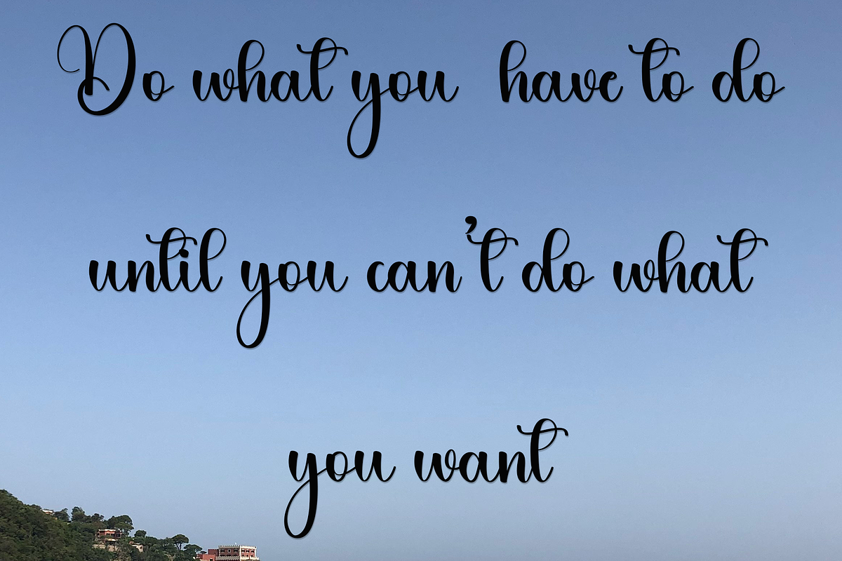 Stay Dreaming, a Handwritten Font by InermediaSTUDIO (Photo 8 of 8)