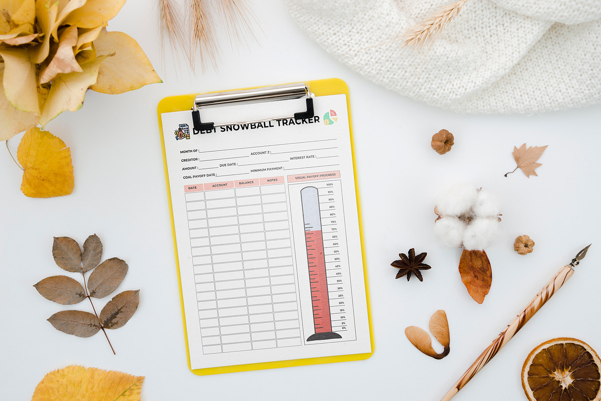 2026 Financial Budget Planner, a Stationery Template by Designmela01 (Photo 10 of 10)