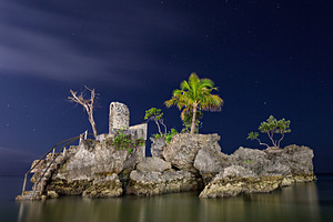 Willys rock, Boracay, a Photo by saiko3p