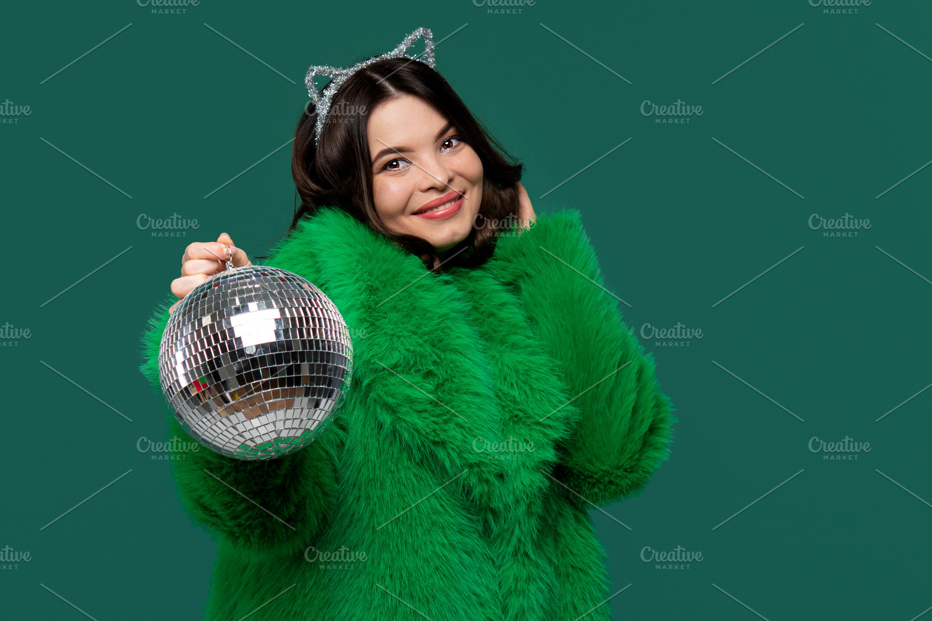 Smiling woman in green fur coat, a Person Photo by Elena Vagengeim