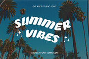Kemareen Display Font, a Sans Serif Font by gitasetstudio (Thumbnail 3 of 5)